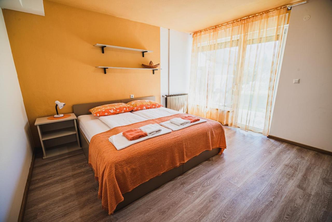 Apartma Rombon Brdo With Free Onsite Parking 보베츠 외부 사진