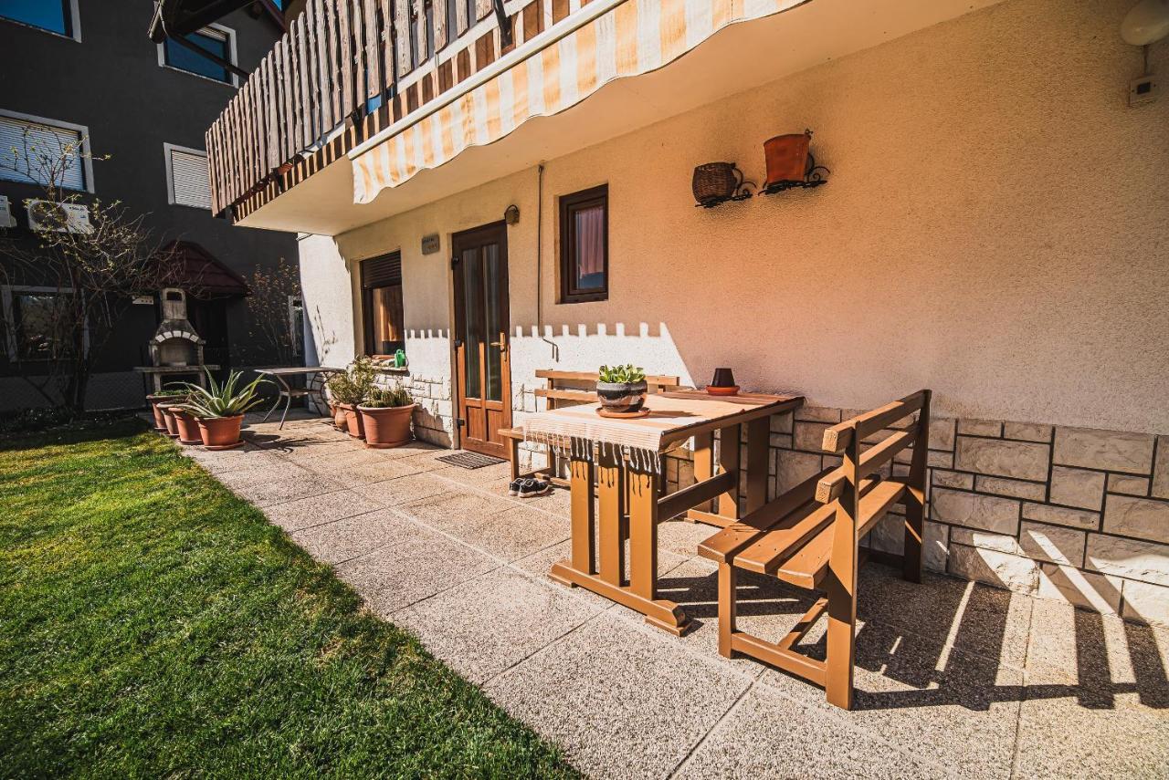 Apartma Rombon Brdo With Free Onsite Parking 보베츠 외부 사진